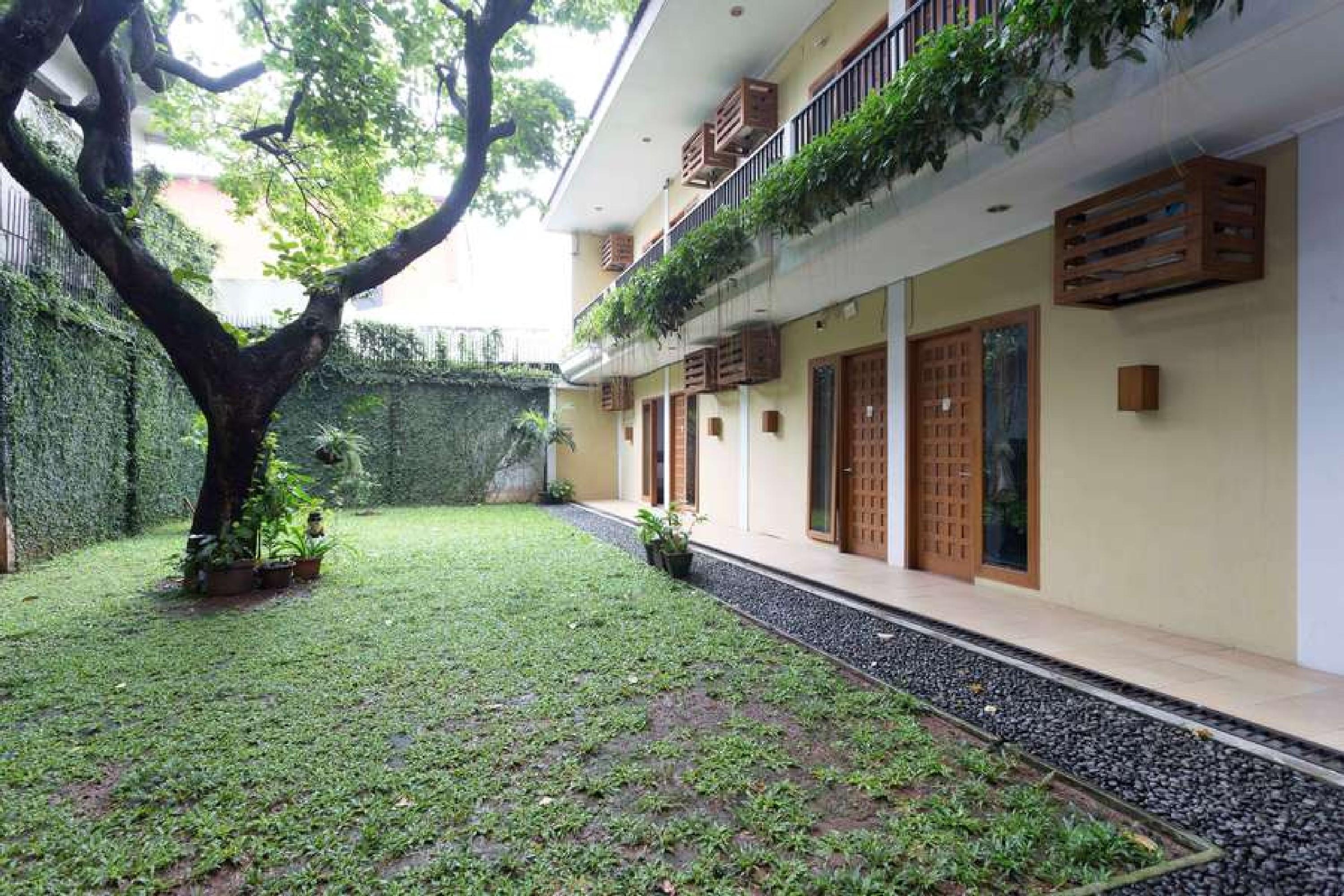 Reddoorz Plus Near Cilandak Town Square 2 Jakarta Exterior foto
