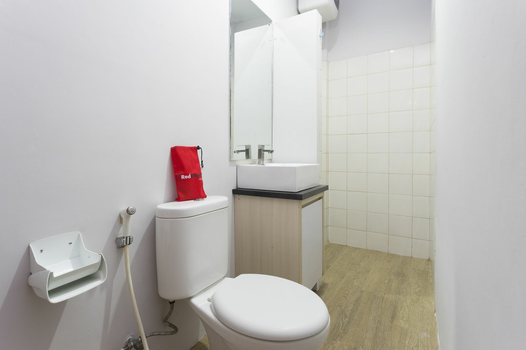 Reddoorz Plus Near Cilandak Town Square 2 Jakarta Exterior foto