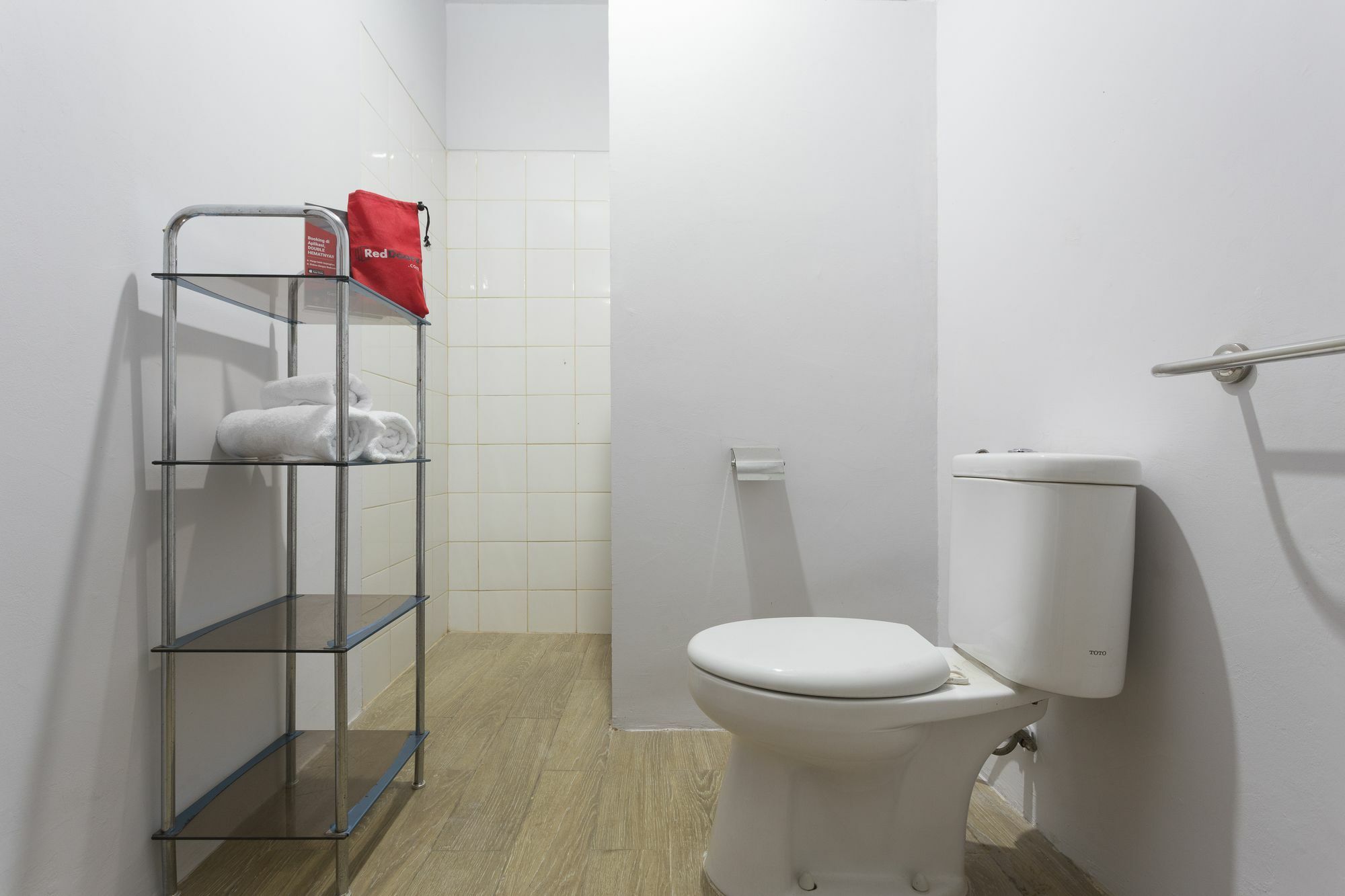 Reddoorz Plus Near Cilandak Town Square 2 Jakarta Exterior foto